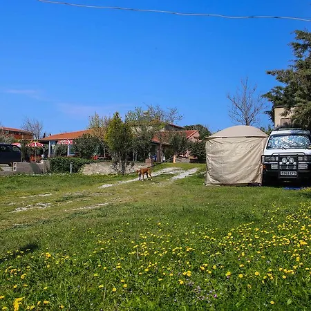 Troia Penzion Akçapınar