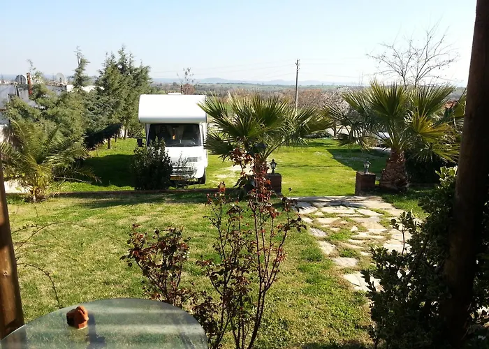Guest house Troia 3*